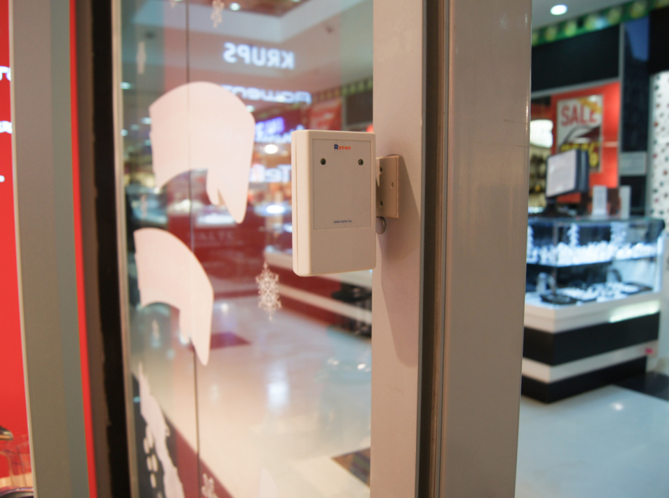 Оборудование для подсчета покупателей в магазине